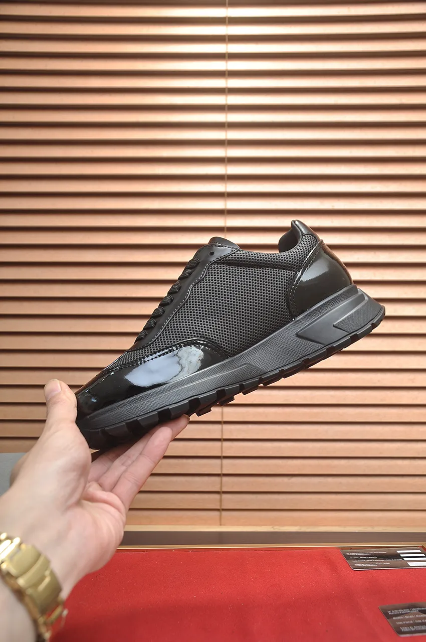Men's shoes 💰580💶【PRADA】Top original, new season, high quality original goods, top imported calfskin with original imported glue, imported cowhide inside with original cowhide feet, original outsole! Quality guaranteed! Code 38-45 (45 customized)